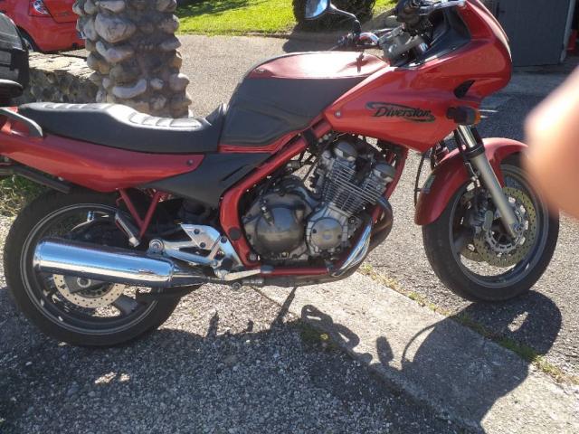 Vend moto Yamaha diversion xj 600s