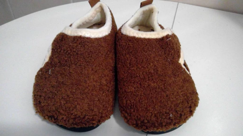 16€ Chausson enfant thermique