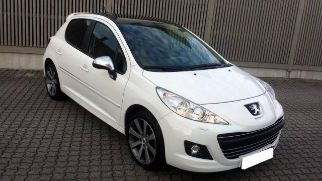 PEUGEOT 207 DIESEL