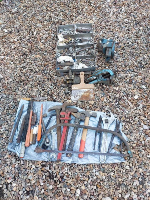 A  saisir caisse à outils, Mer — 2/3