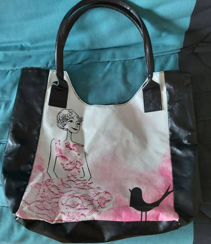 11€ Sac extra large paris occasion