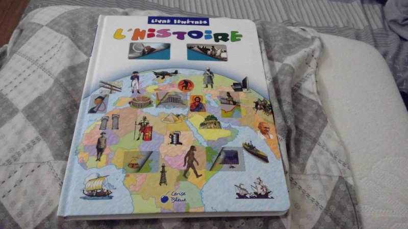 8€ Fenêtre Histoire