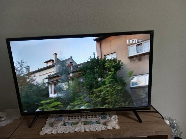 TV écran plat 32' HDTV LED