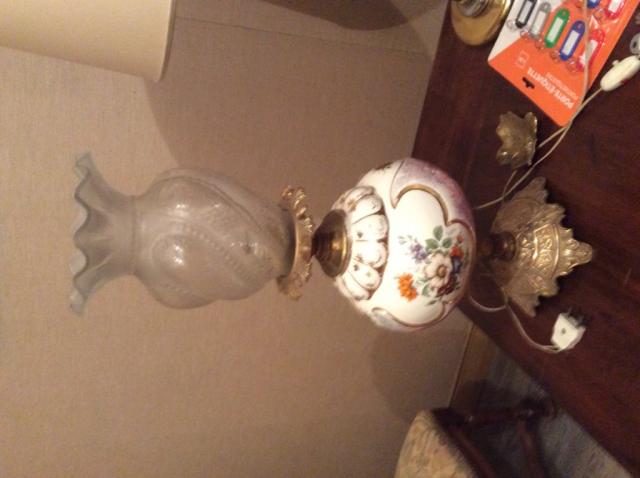 Je vends une lampe ancienne