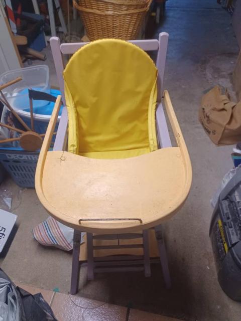 Vend chaise bébé bois bon état